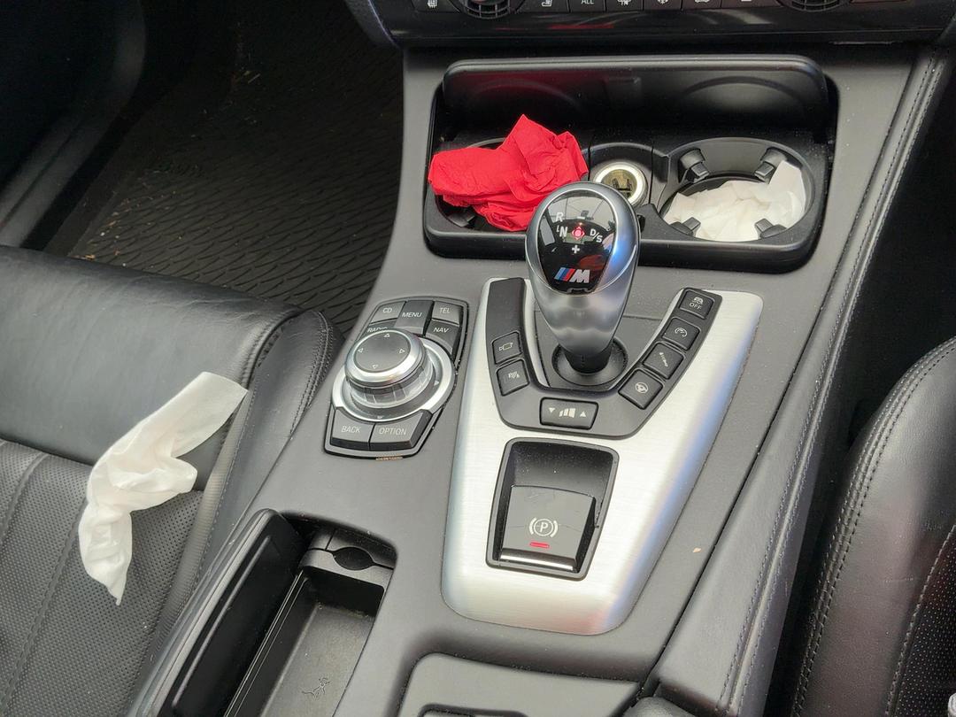 Photo '17' of BMW M Series M5 7A Photo '17' of BMW M Series M5 7A