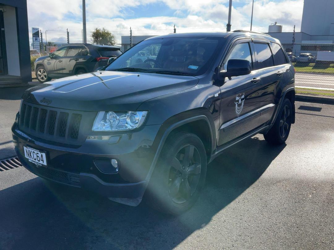 Photo '3' of Chrysler Jeep Grand Cherokee