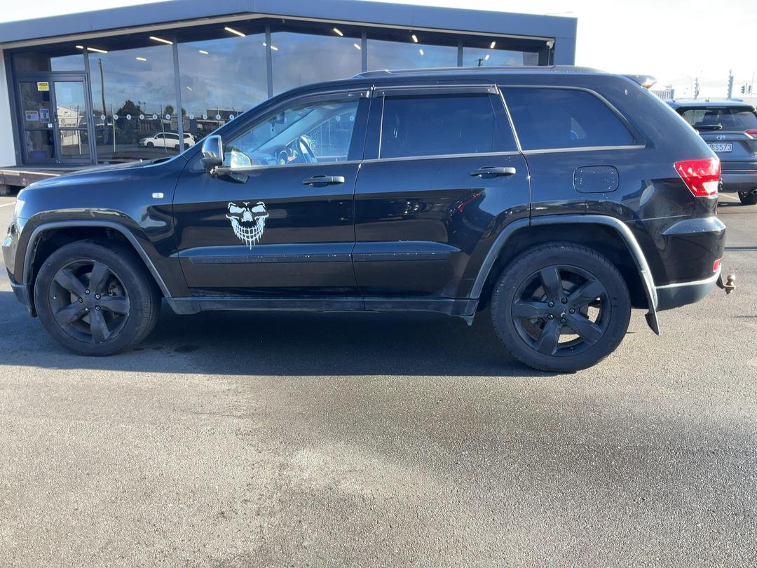Photo '4' of Chrysler Jeep Grand Cherokee