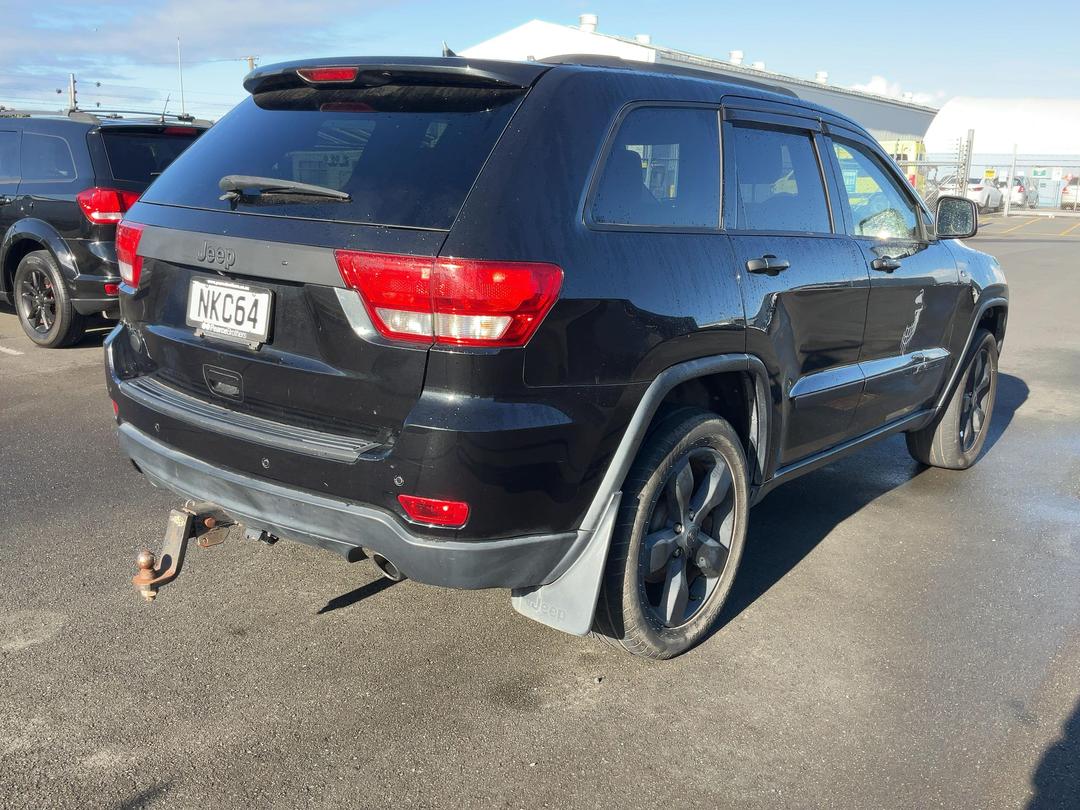Photo '7' of Chrysler Jeep Grand Cherokee