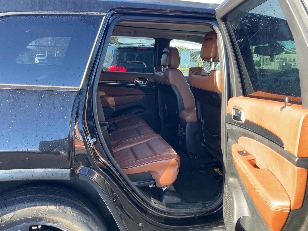Photo '16' of Chrysler Jeep Grand Cherokee