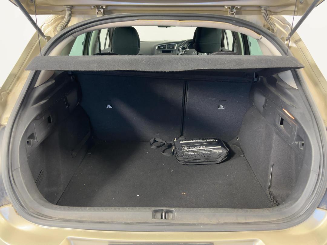 Photo '14' of Citroen C4