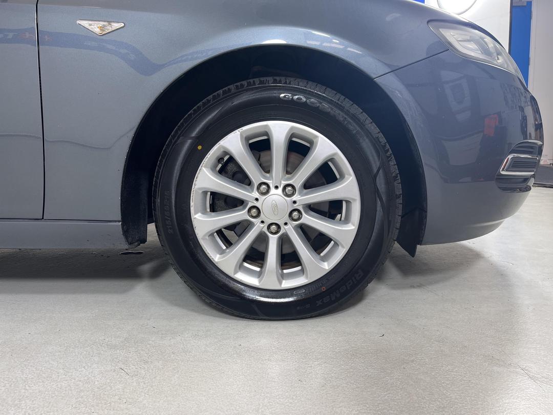 Photo '9' of Ford Falcon