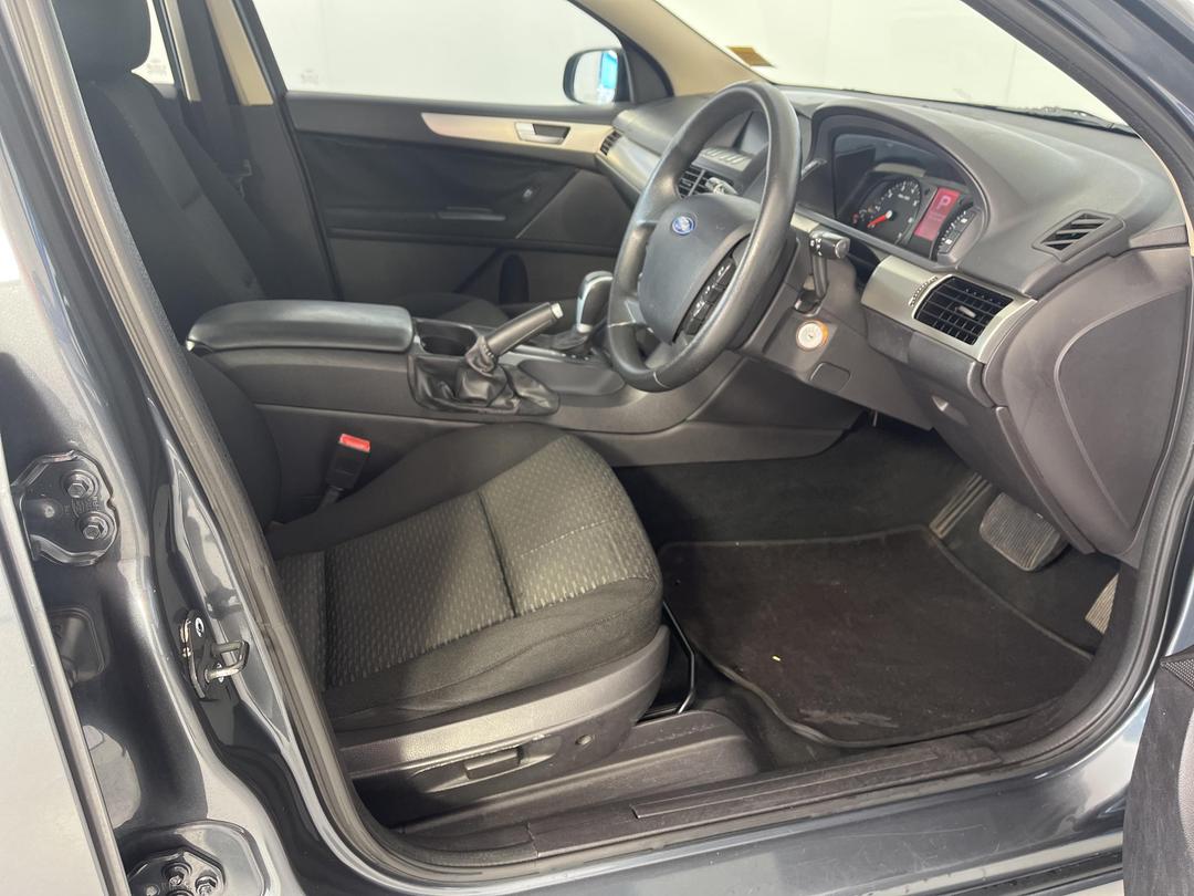 Photo '16' of Ford Falcon