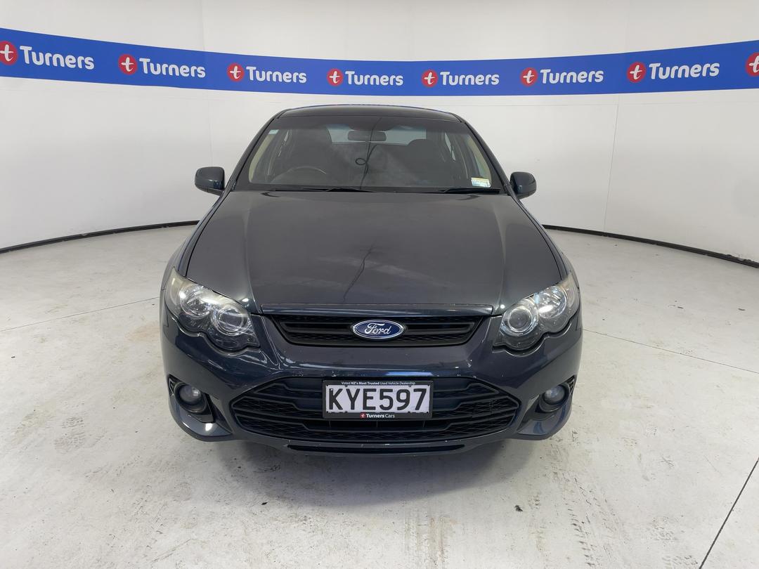 Photo '2' of Ford Falcon