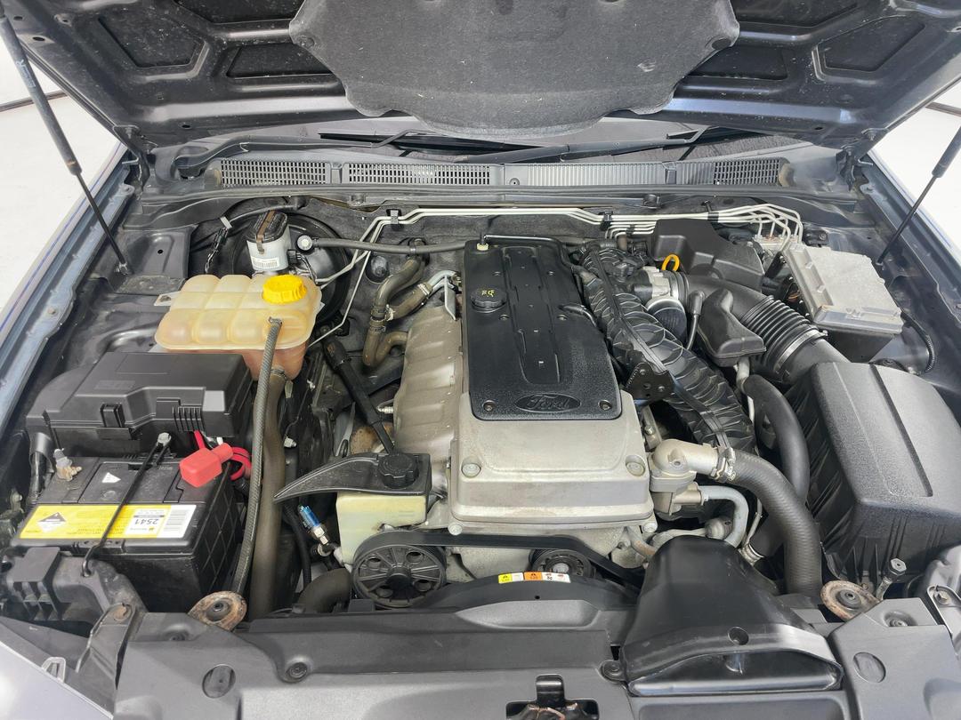 Photo '13' of Ford Falcon