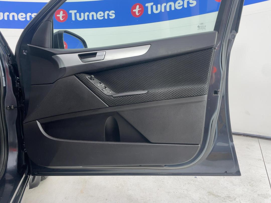 Photo '15' of Ford Falcon