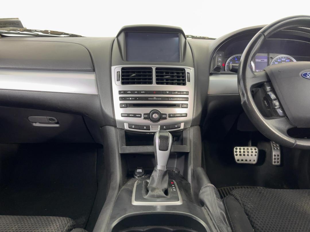 Photo '18' of Ford Falcon