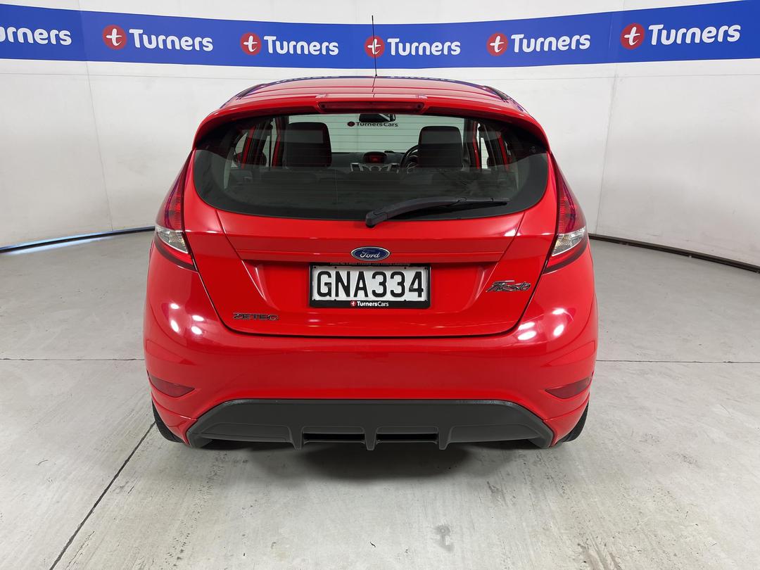 Photo '6' of Ford Fiesta