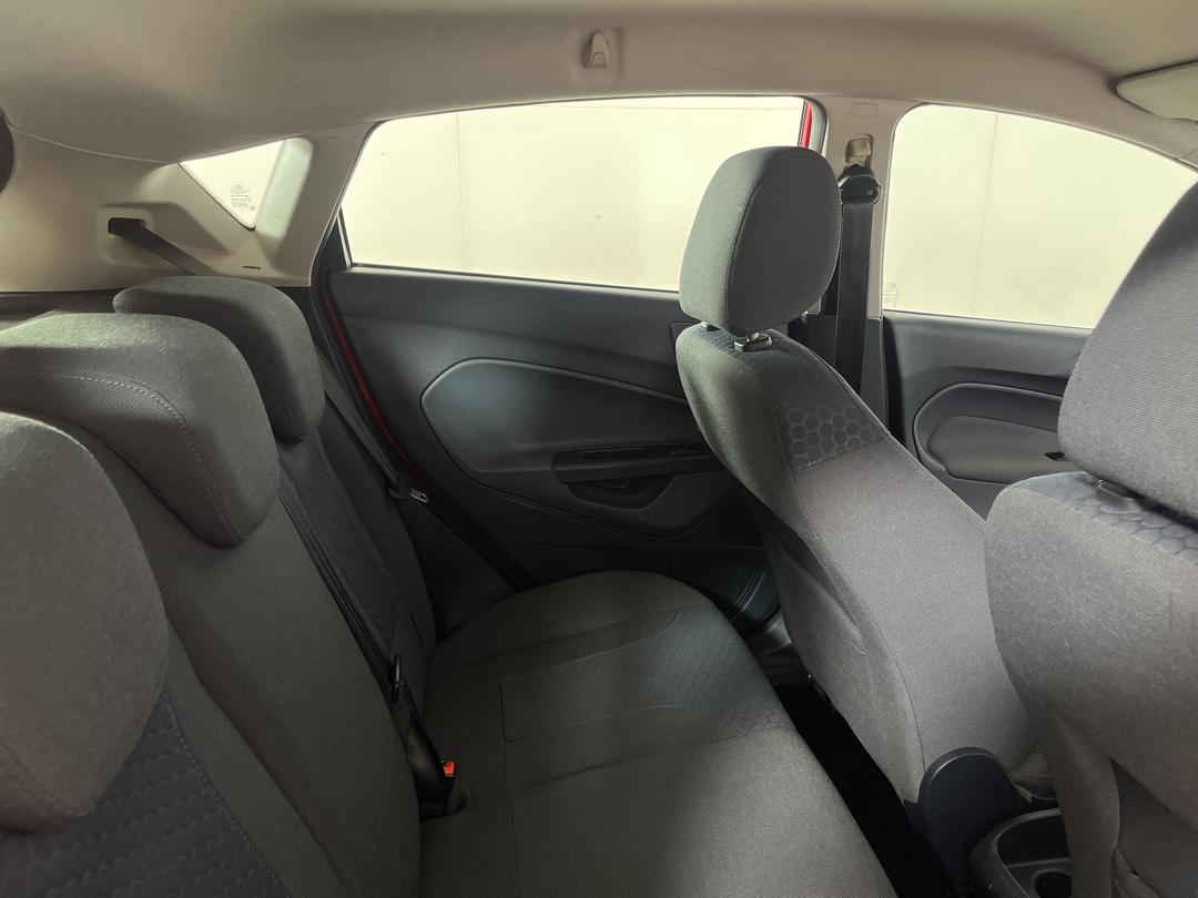 Photo '20' of Ford Fiesta