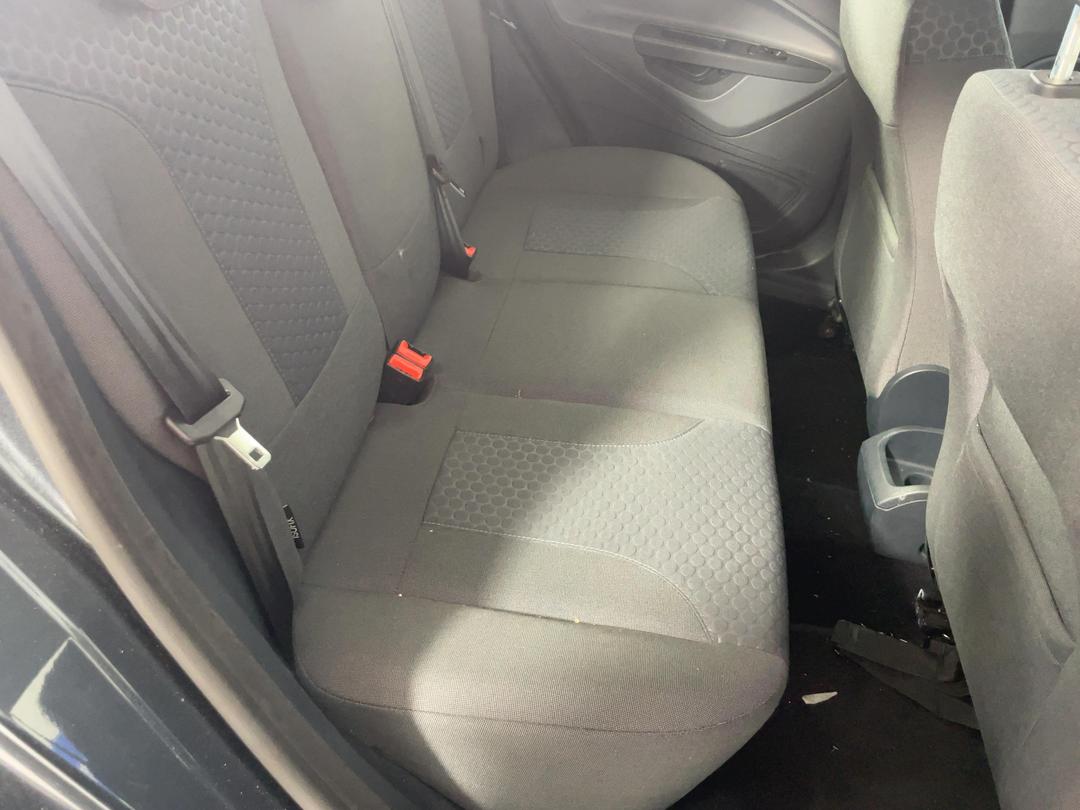 Photo '18' of Ford Fiesta Zetec Photo '18' of Ford Fiesta Zetec