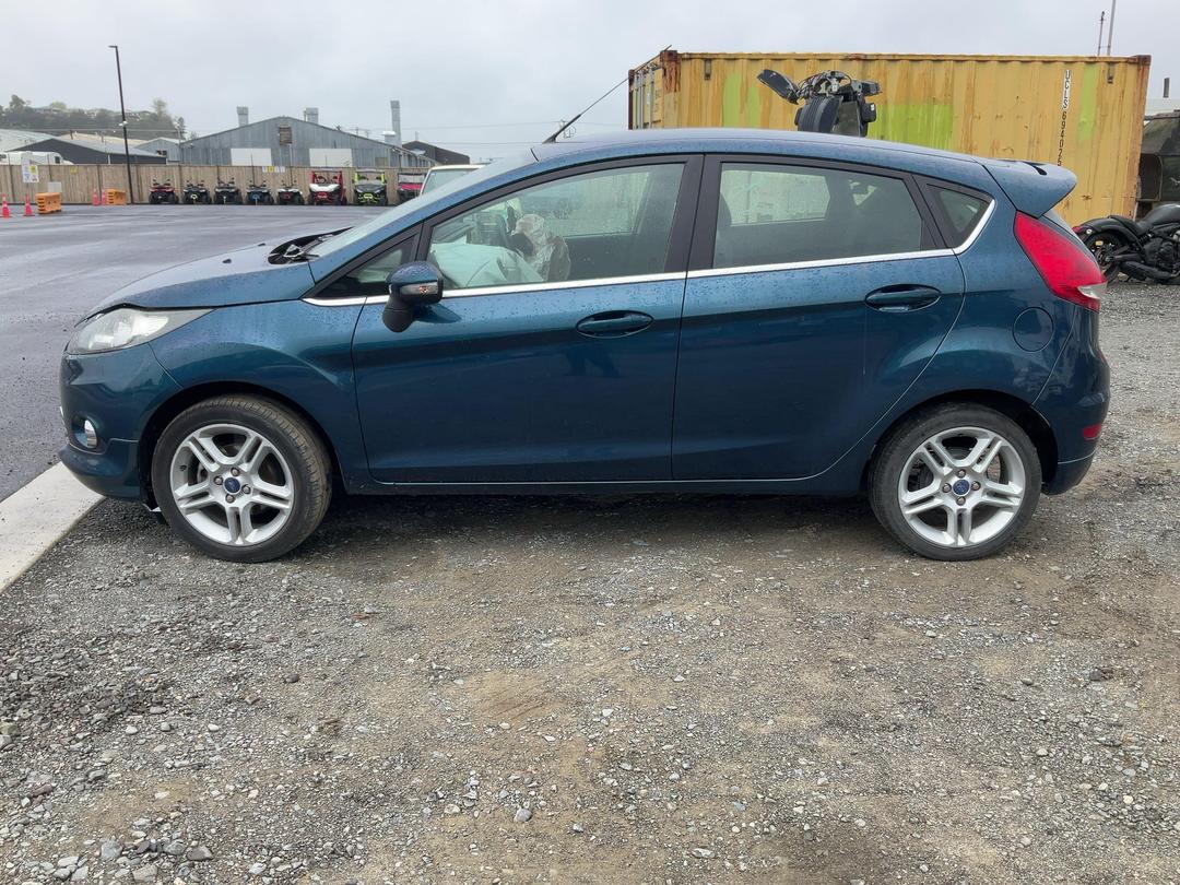 Photo '5' of Ford Fiesta Zetec Photo '5' of Ford Fiesta Zetec