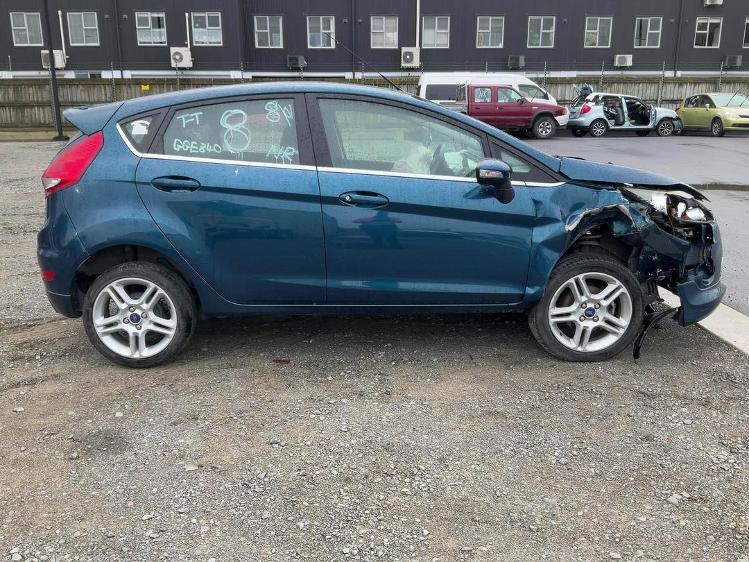 Photo '9' of Ford Fiesta Zetec Photo '9' of Ford Fiesta Zetec