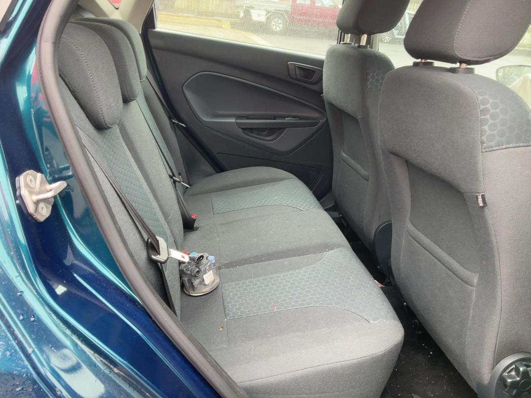 Photo '16' of Ford Fiesta Zetec Photo '16' of Ford Fiesta Zetec
