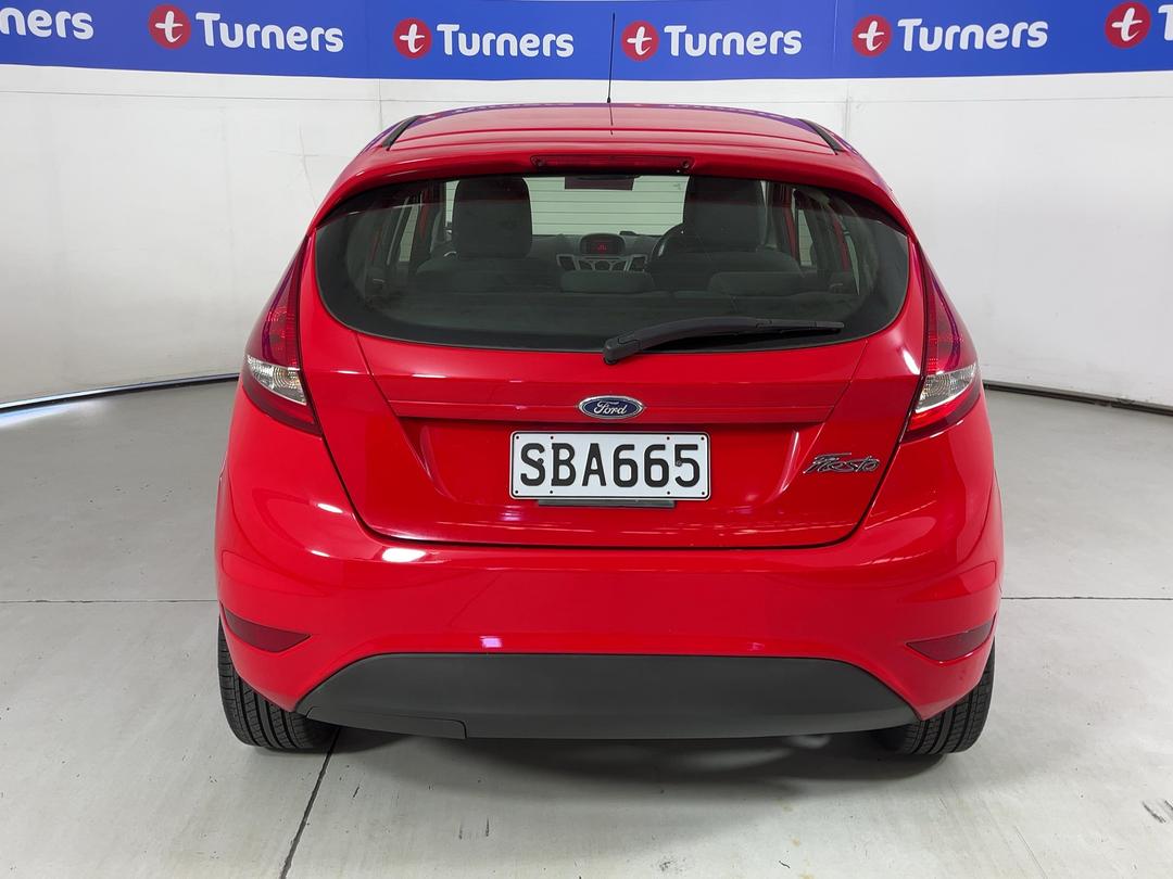 Photo '6' of Ford Fiesta