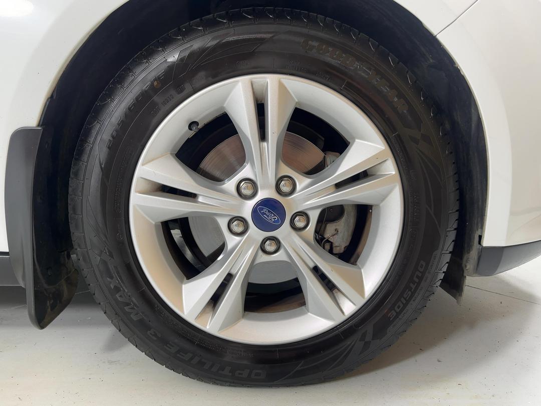 Photo '9' of Ford Focus