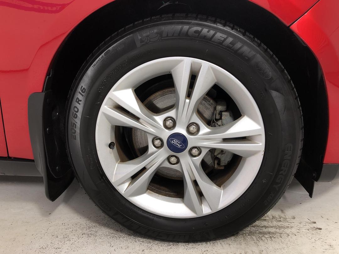 Photo '9' of Ford Focus