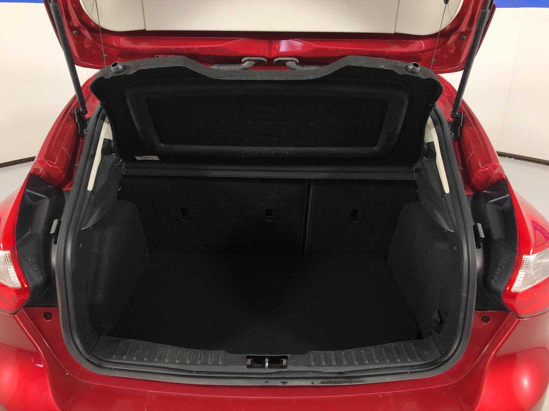 Photo '14' of Ford Focus