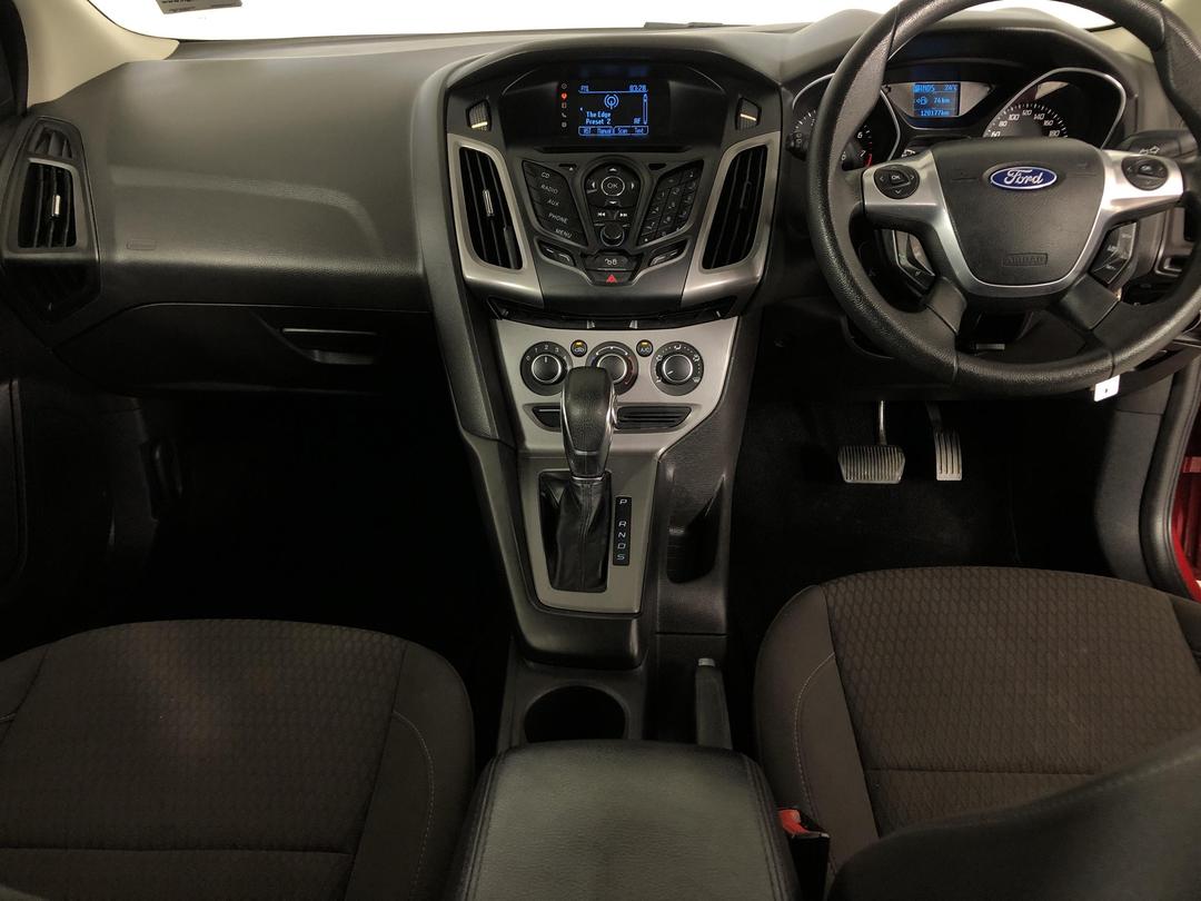 Photo '17' of Ford Focus