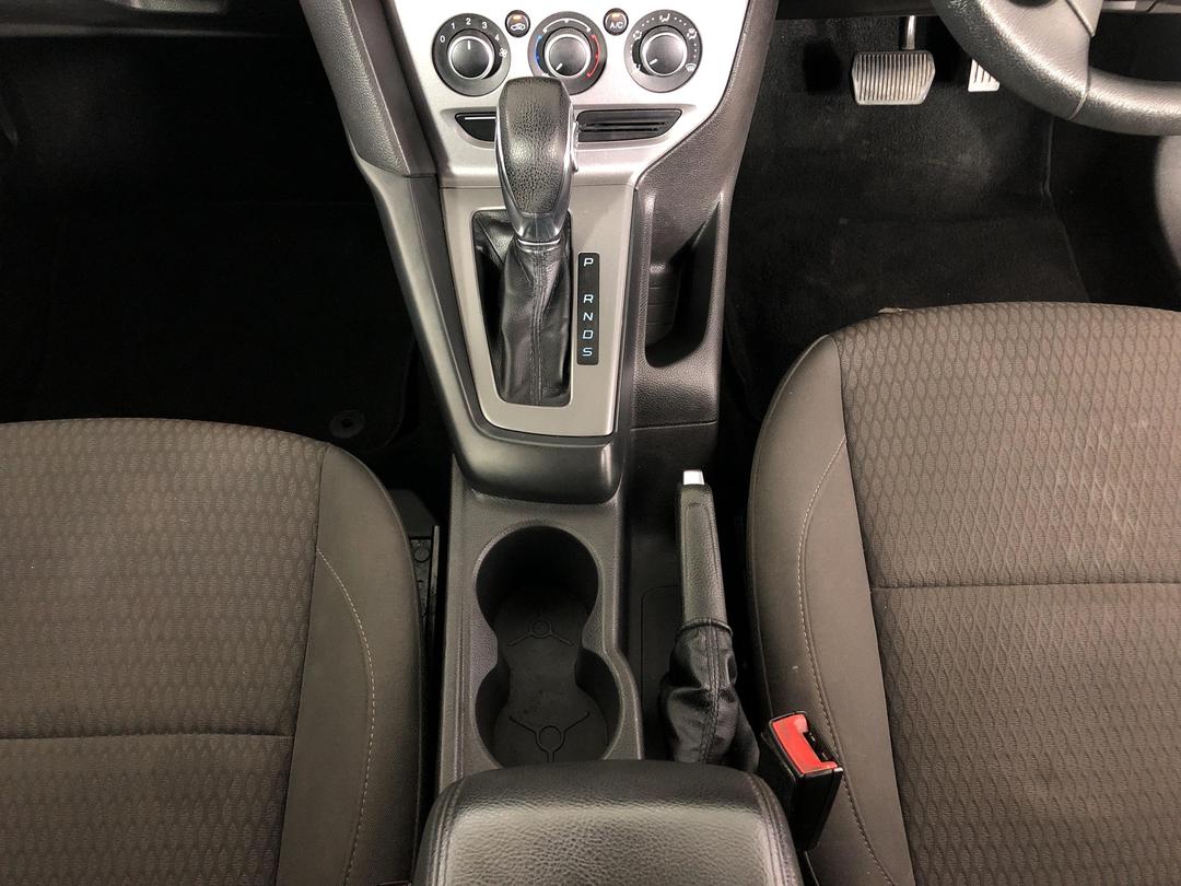 Photo '18' of Ford Focus