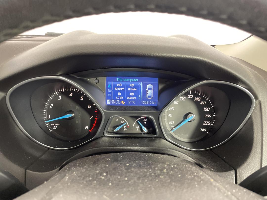 Photo '21' of Ford Focus