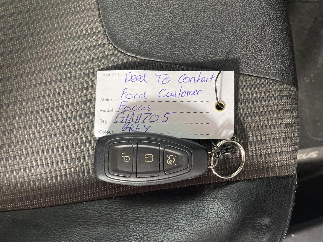 Photo '22' of Ford Focus