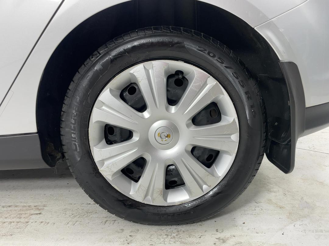 Photo '11' of Ford Focus