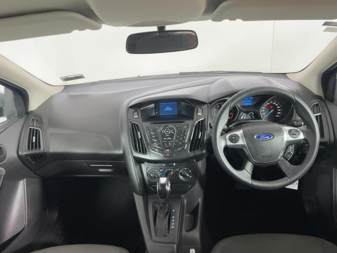 Photo '17' of Ford Focus