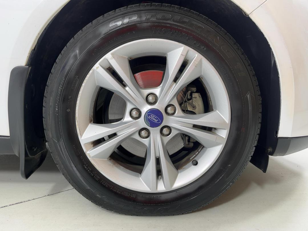Photo '9' of Ford Focus