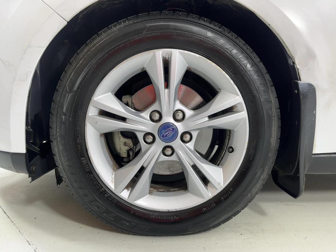 Photo '10' of Ford Focus