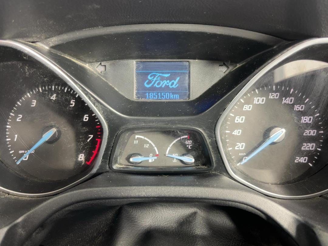 Photo '21' of Ford Focus