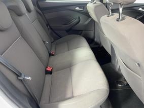 Photo '20' of Ford Focus