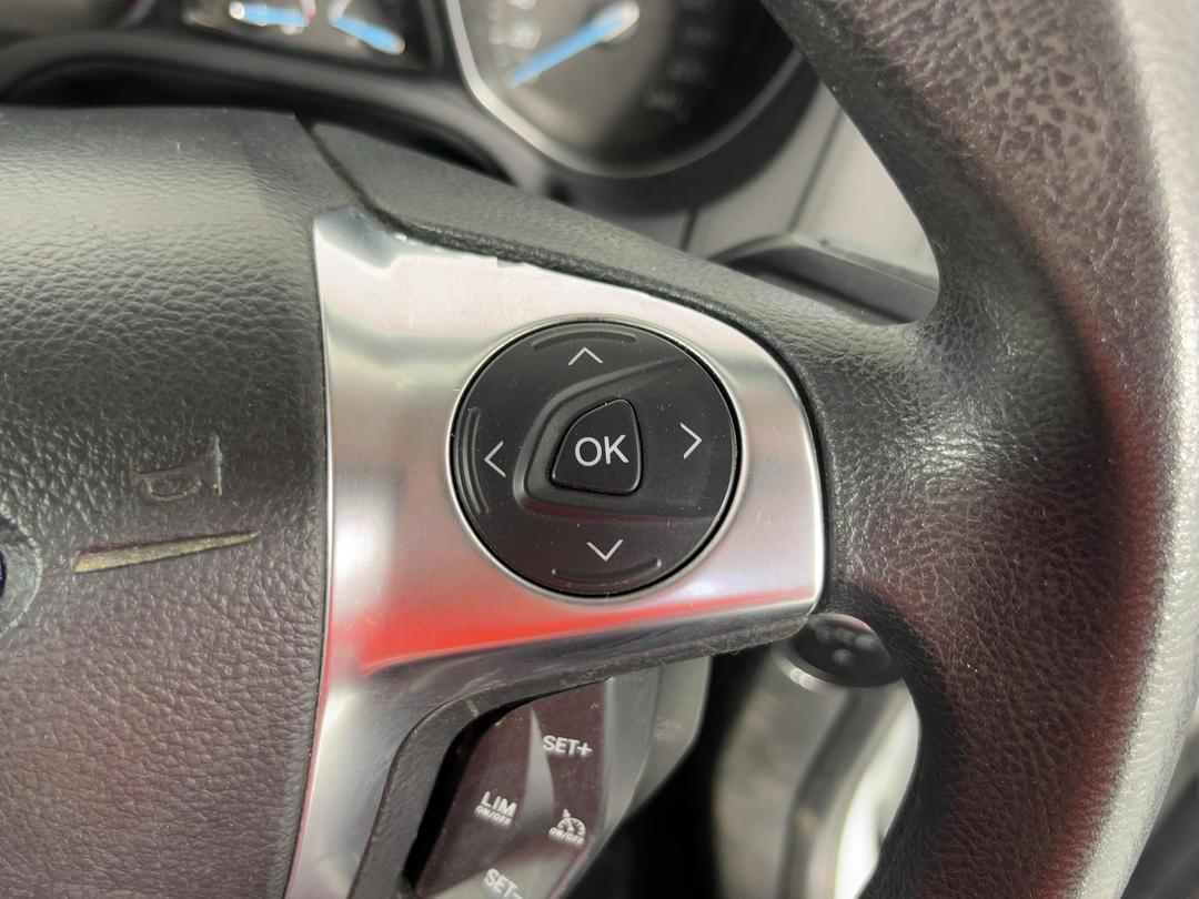 Photo '23' of Ford Focus