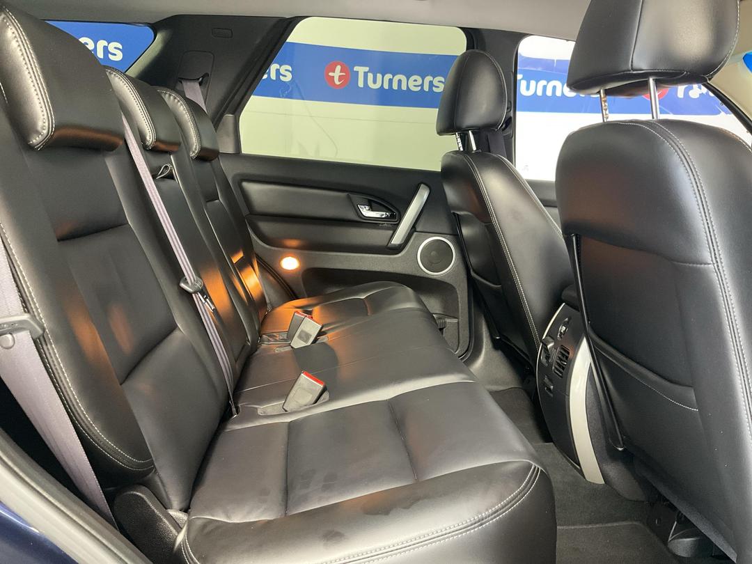 Photo '18' of Ford Territory Titanium