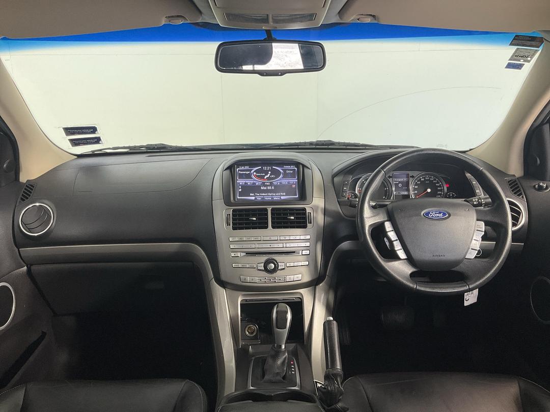 Photo '15' of Ford Territory Titanium