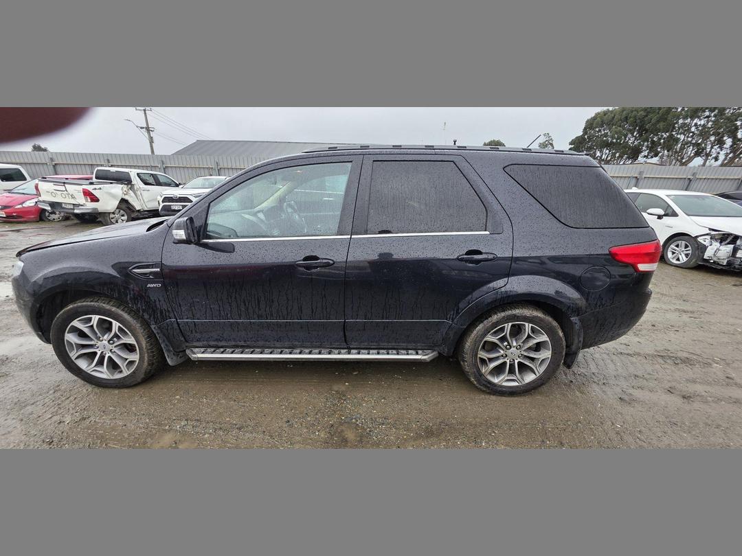 Photo '4' of Ford Territory Titanium