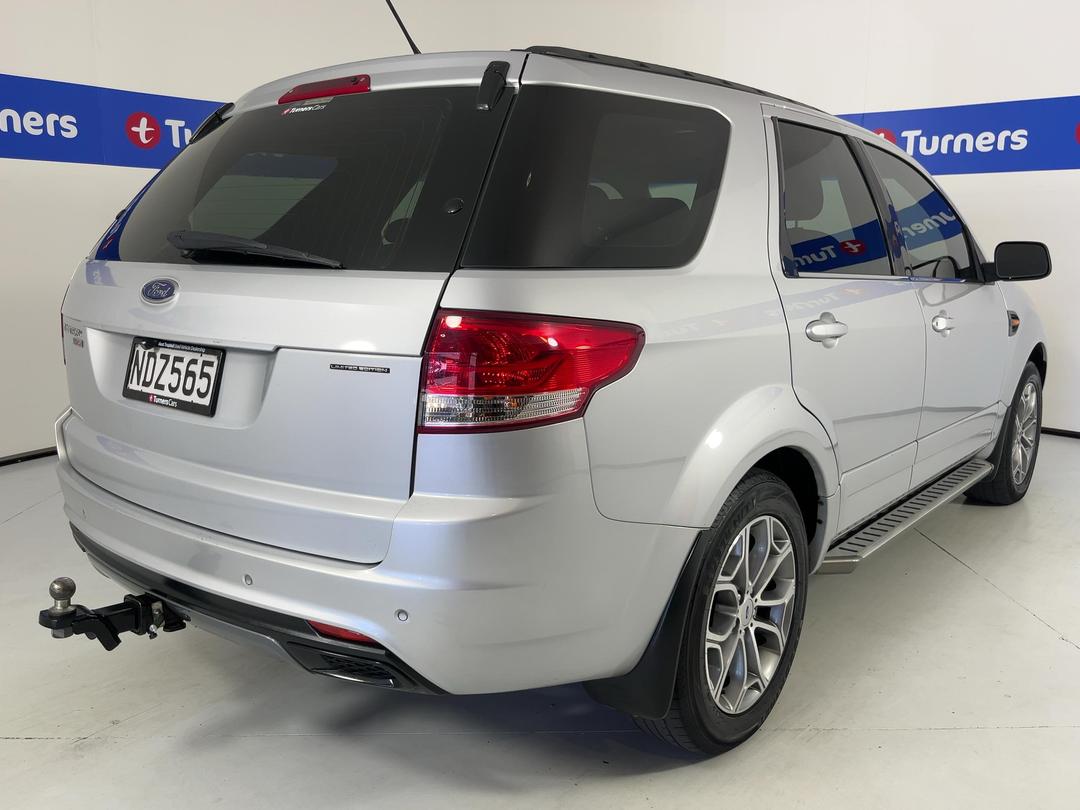 Photo '7' of Ford Territory