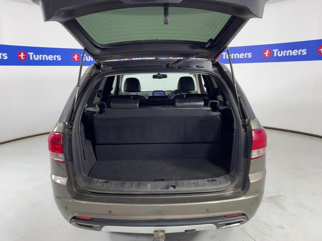 Photo '14' of Ford Territory