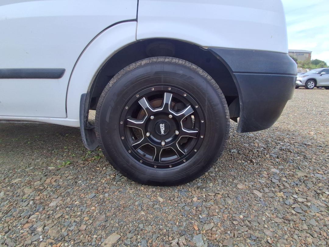 Photo '9' of Ford Transit