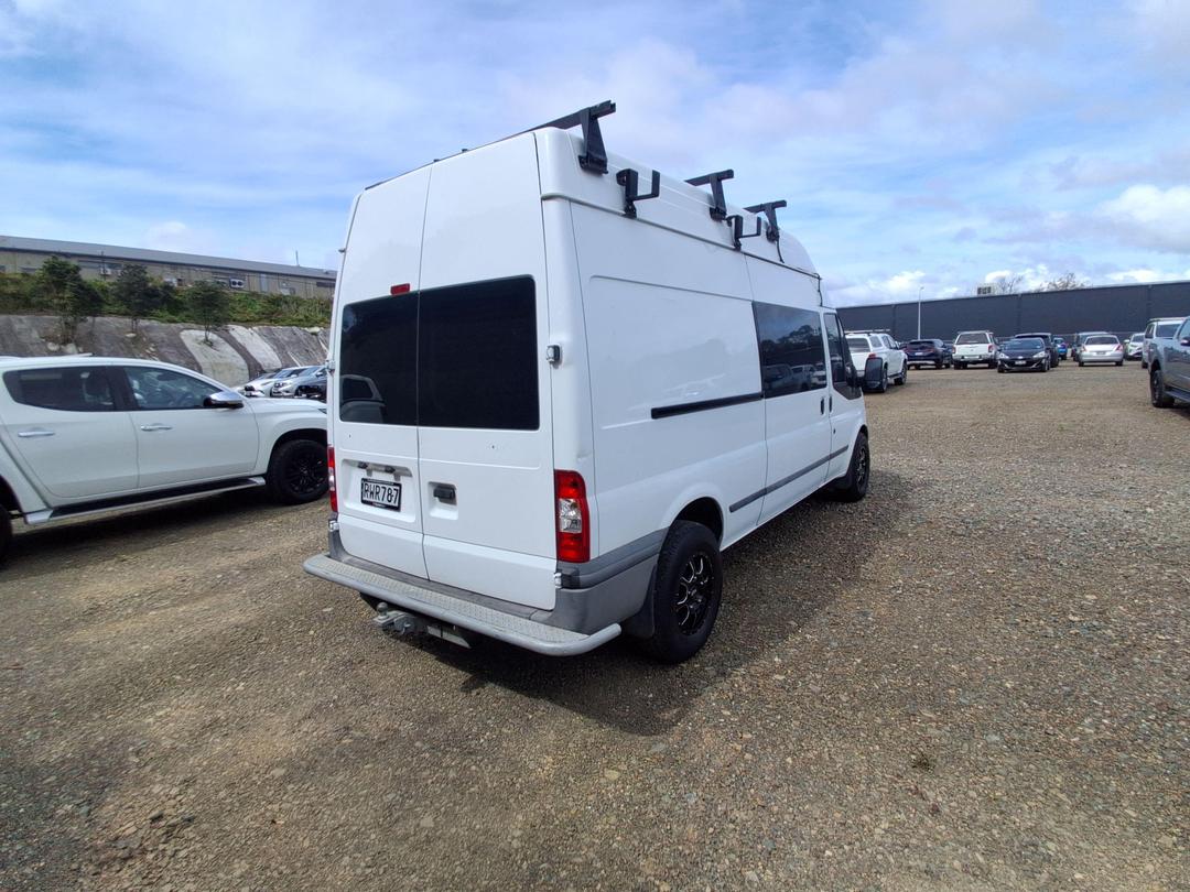 Photo '7' of Ford Transit