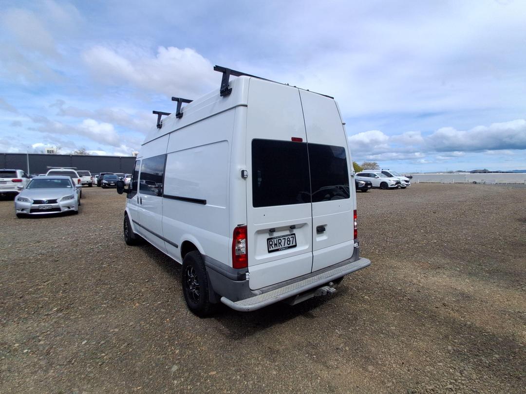 Photo '5' of Ford Transit
