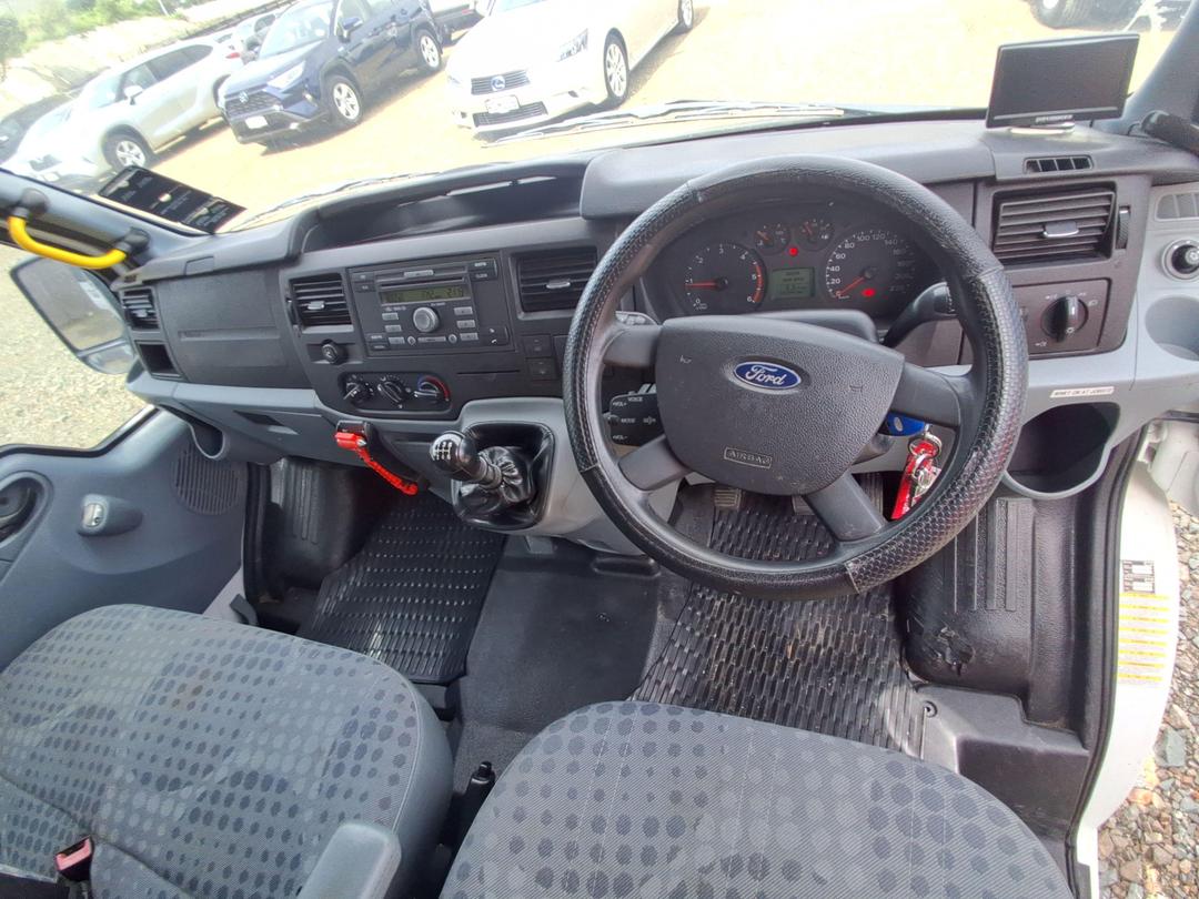 Photo '18' of Ford Transit