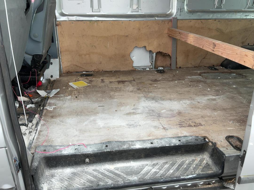Photo '25' of Ford Transit LWB VAN Photo '25' of Ford Transit LWB VAN