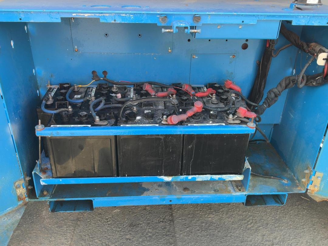 Photo '22' of Genie GS-3369DC Scissor Lift