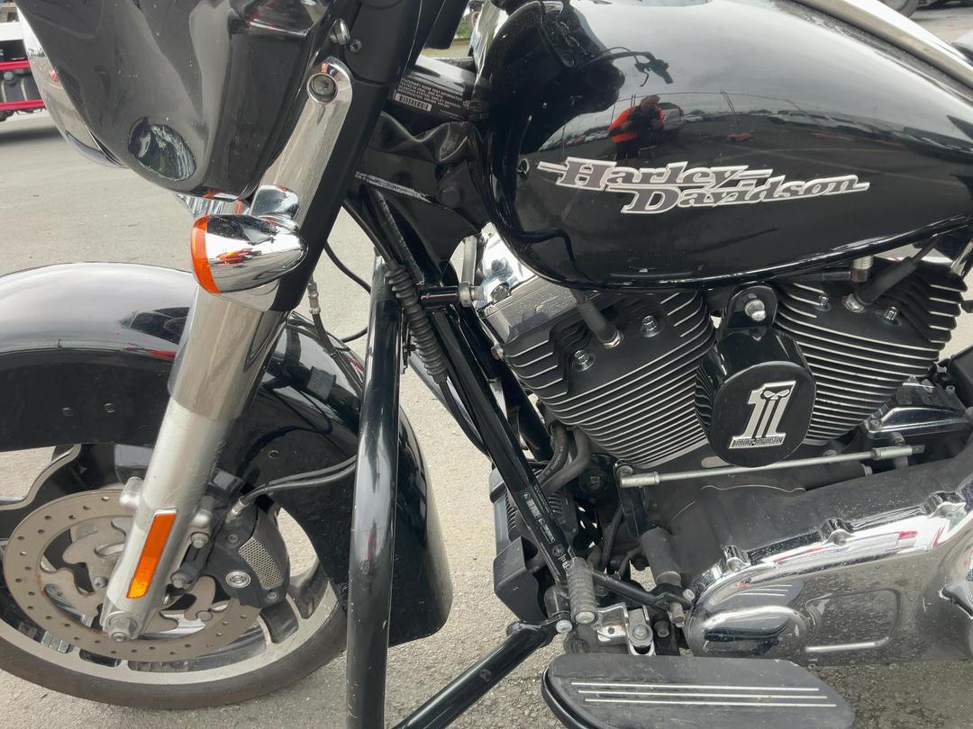 Photo '4' of Harley Davidson Touring Street Glide Photo '4' of Harley Davidson Touring Street Glide