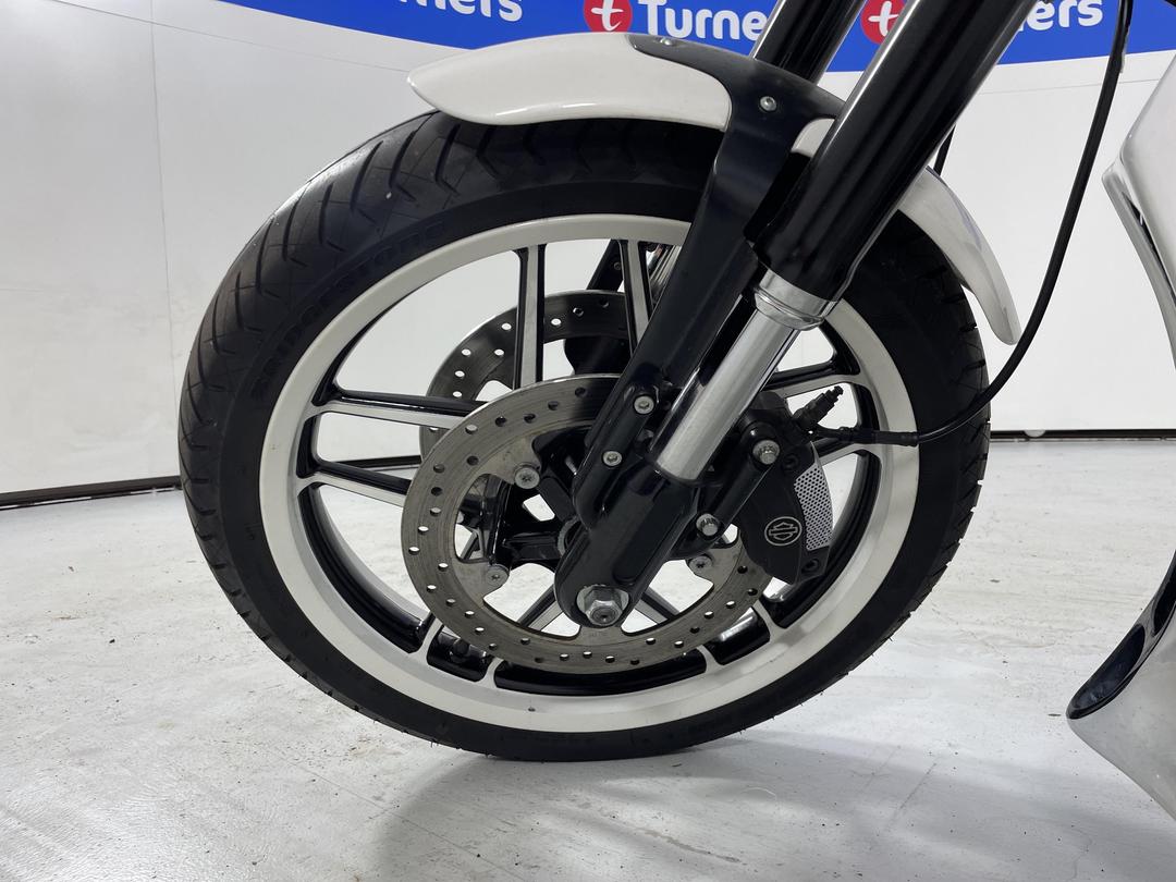 Photo '5' of Harley Davidson Vrscdx Night ROD Special