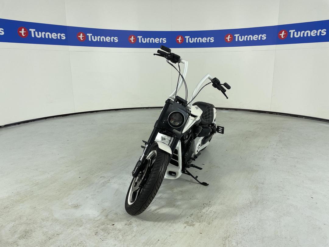 Photo '6' of Harley Davidson Vrscdx Night ROD Special