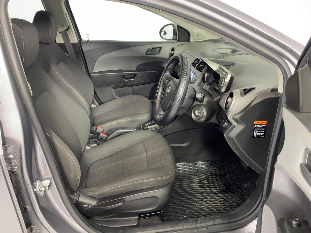Photo '16' of Holden Barina
