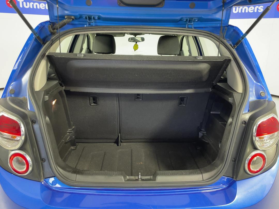 Photo '14' of Holden Barina