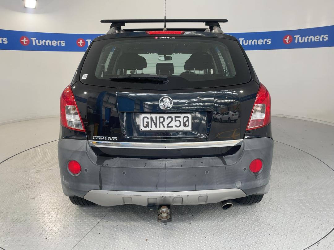 Photo '6' of Holden Captiva 5